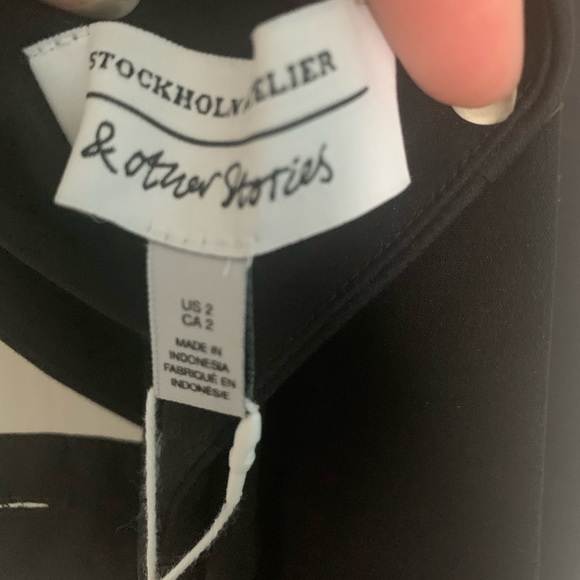 New with tags- Zip-cuff trousers - Picture 4 of 7